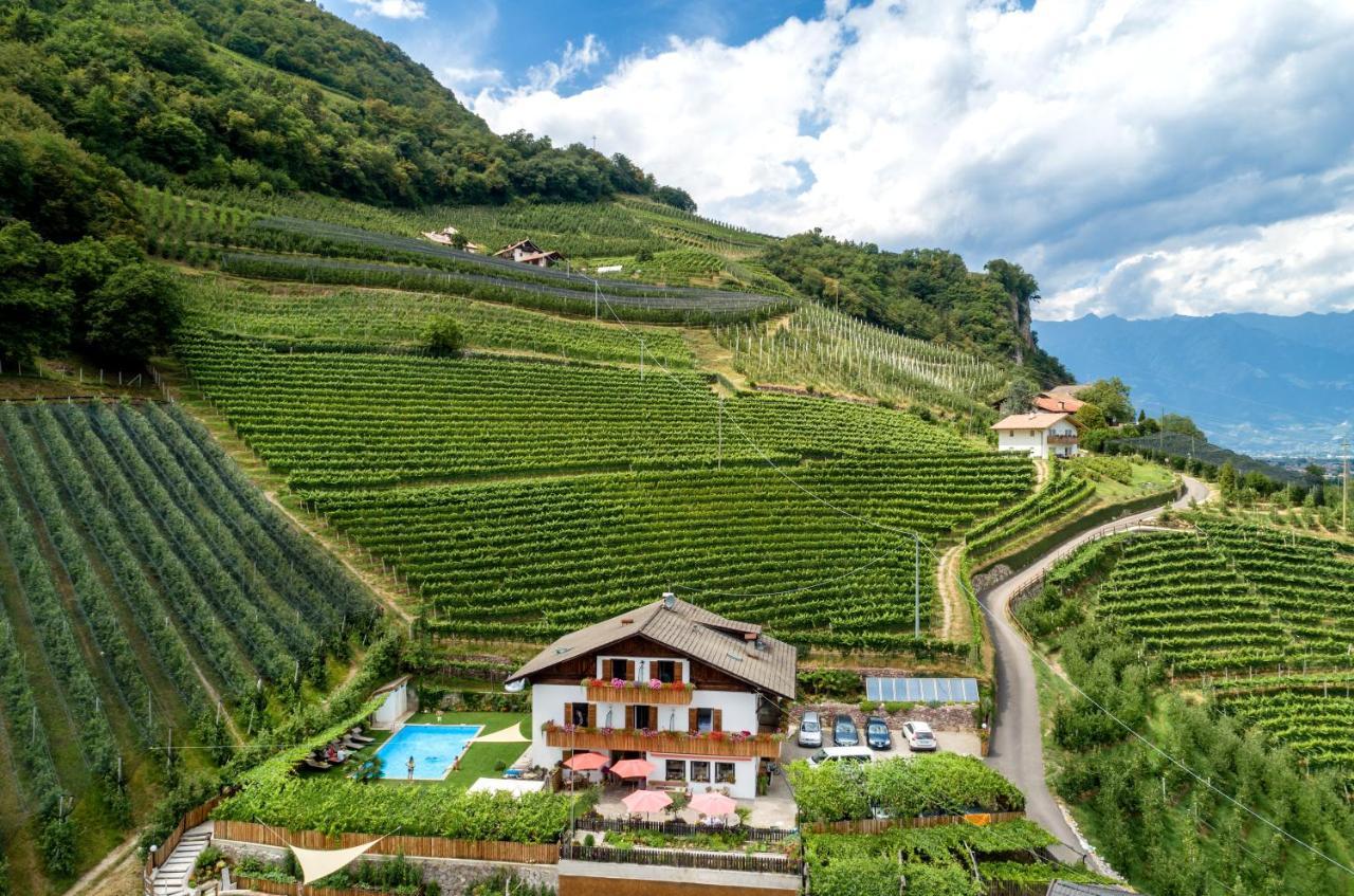 Готель Niederhof Life Лана Екстер'єр фото